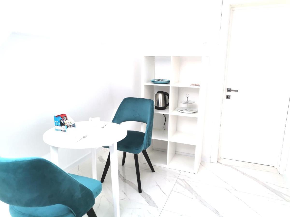 Lumiere Luxe Suites Belgrád Kültér fotó